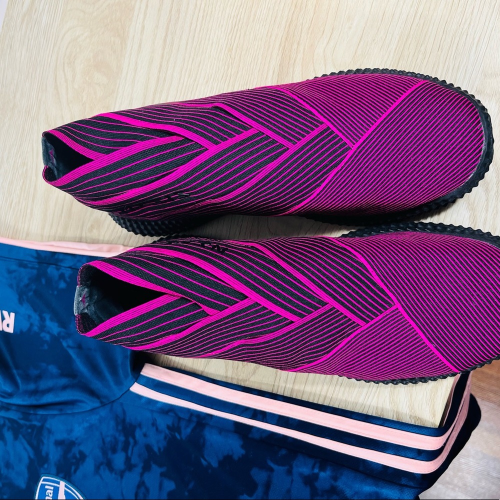Adidas Nemesiz